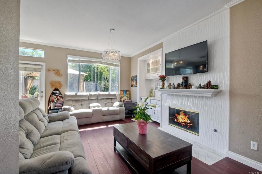 340 Belflora Way, Oceanside CA  92057-7634 exterior