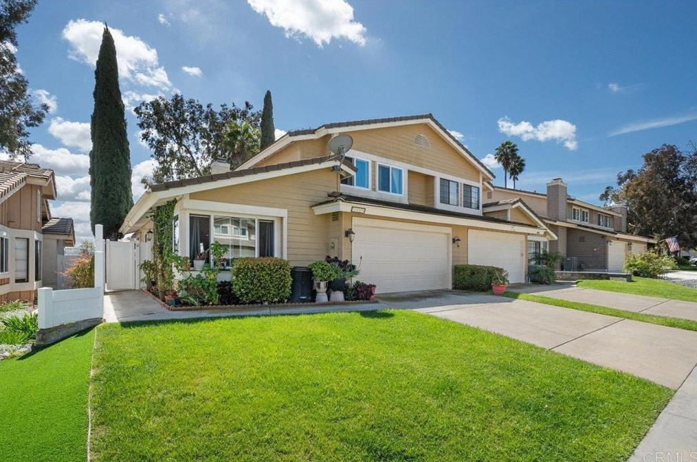 9489 High Park Ln, San Diego, CA 92129-2869