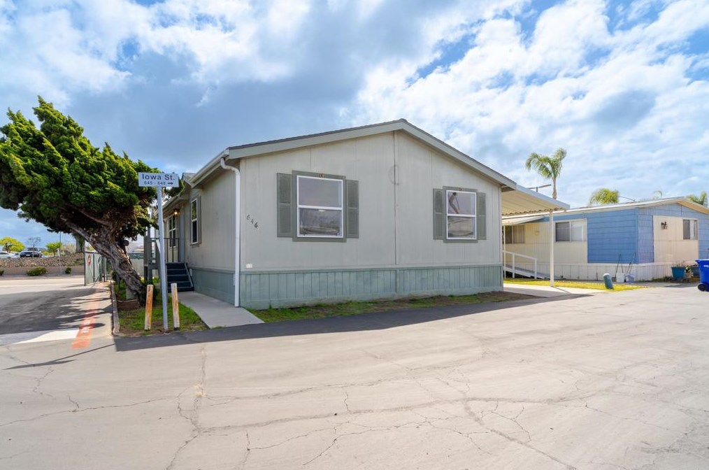 646 Iowa St, San Diego, CA 92154