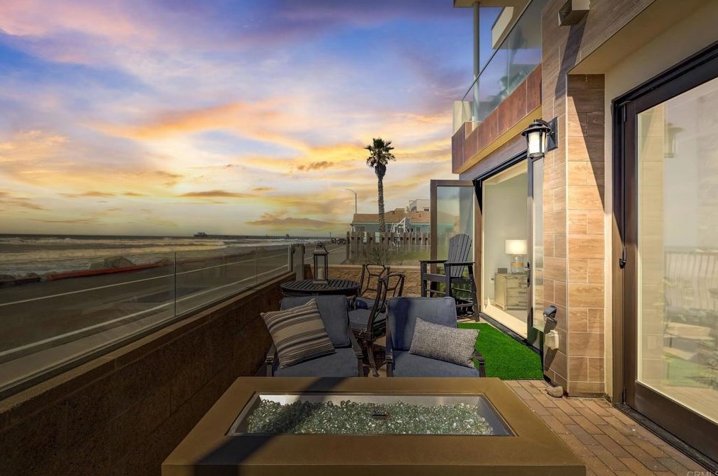 700 S The Strand #101, Oceanside, CA 92054