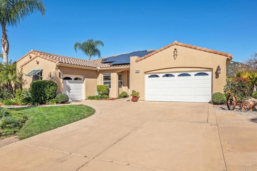 25641 Rue De Lac, Escondido, CA 92026-8721