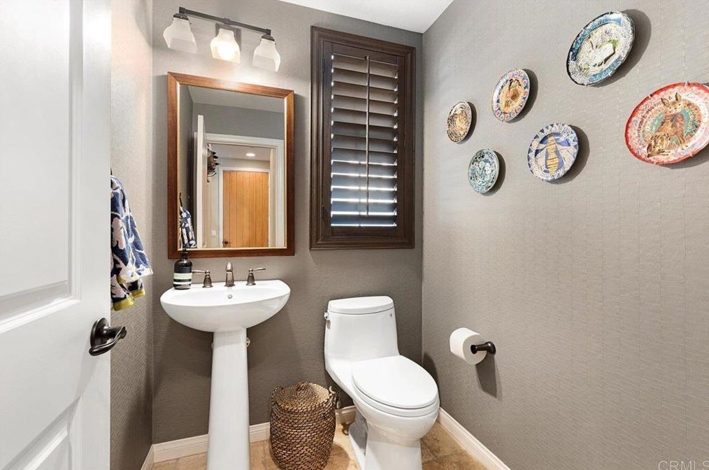 8408 Christopher Ridge Ter, San Diego CA 92127-6143 exterior