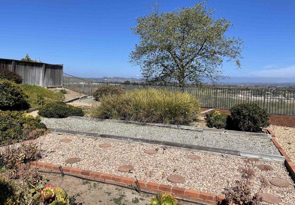 854 Rivertree Dr, Oceanside, CA 92058-7005