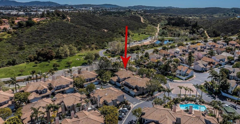 1894 Key Largo Rd, Vista, CA 92081