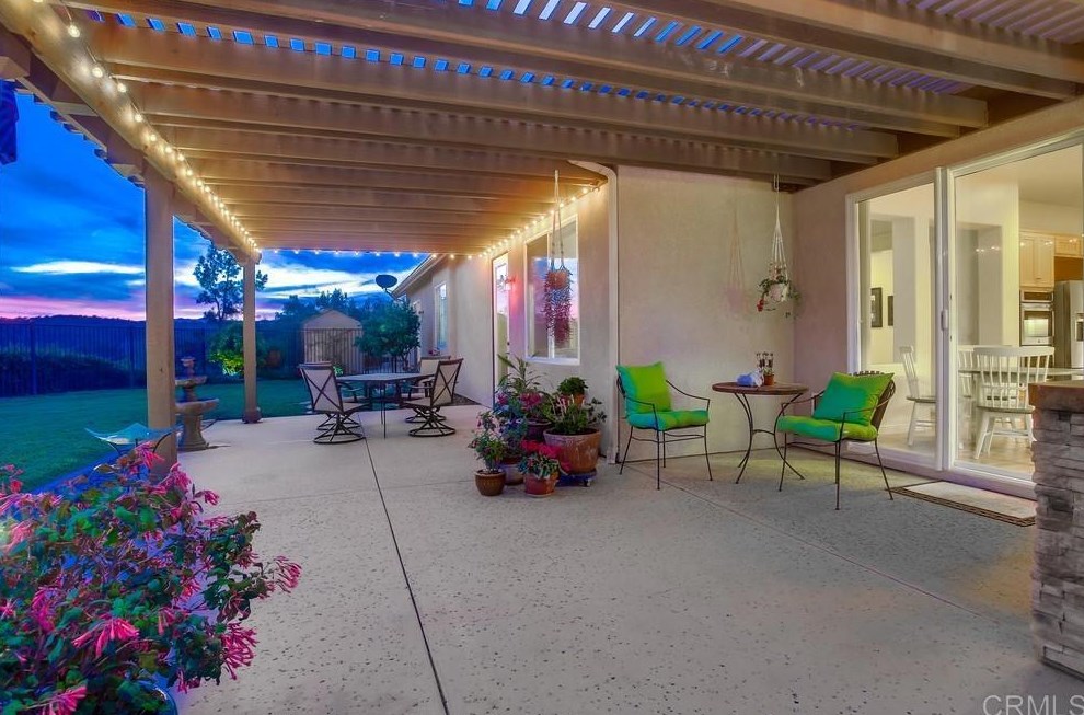 2187 Kirkcaldy Rd, Fallbrook CA  92028-5407 exterior