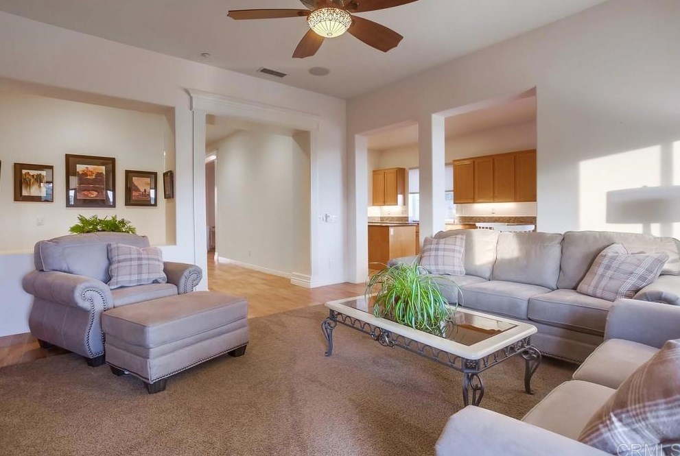 2187 Kirkcaldy Rd, Fallbrook CA  92028-5407 exterior