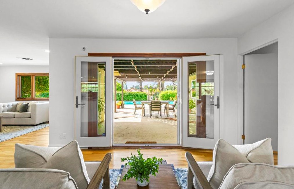 3527 Ryan Dr, Escondido, CA 92025