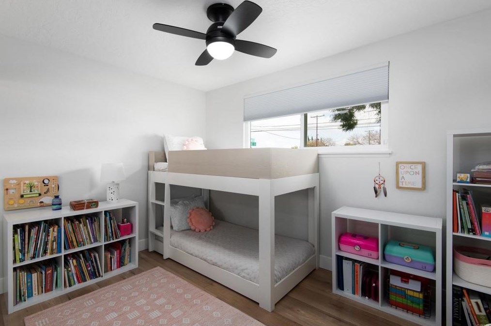 7188 Batista St, San Diego CA  92111-3434 exterior