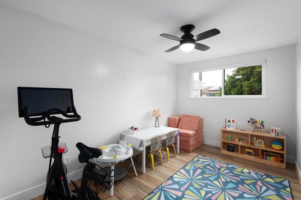 7188 Batista St, San Diego CA  92111-3434 exterior