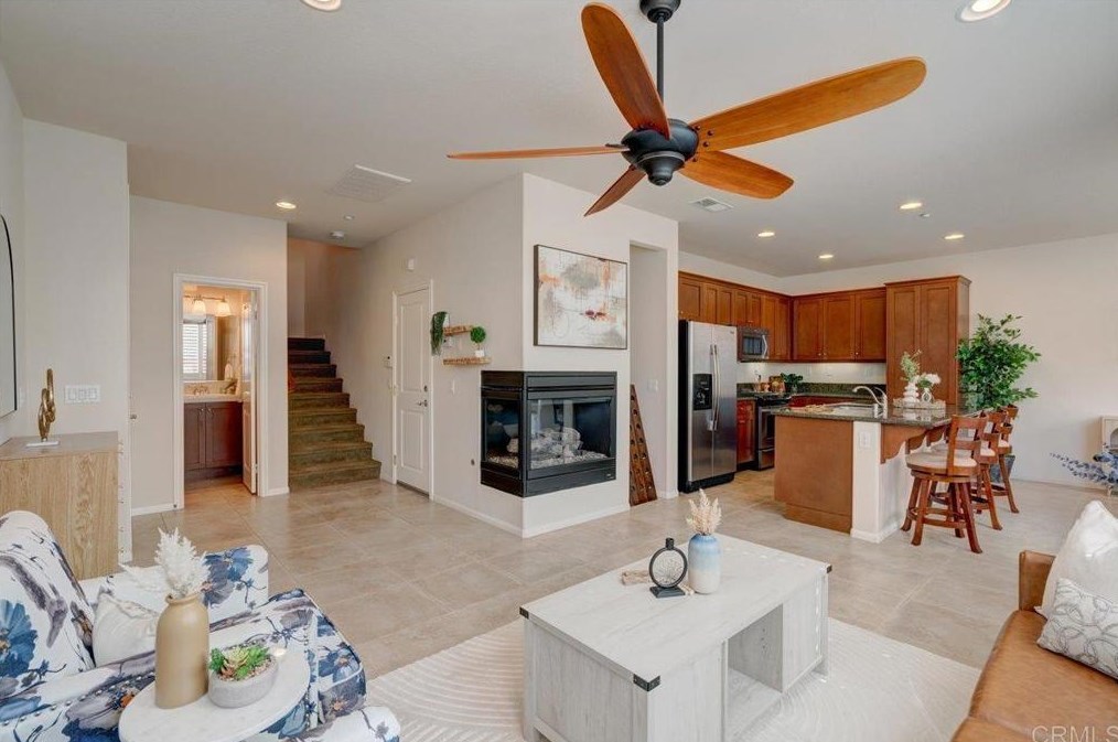 2240 Granby Way, San Marcos, CA 92078-2145