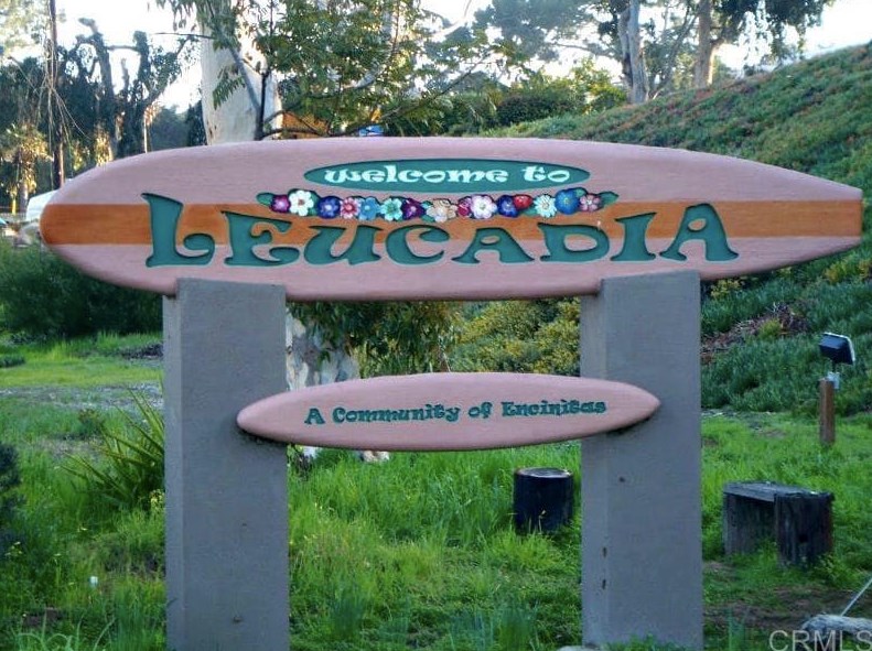 1624 Coast Highway 101, Encinitas CA  92024-1043 exterior