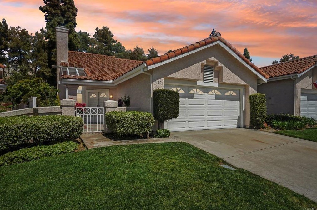 1154 Brioso Ct, Vista, CA 92081
