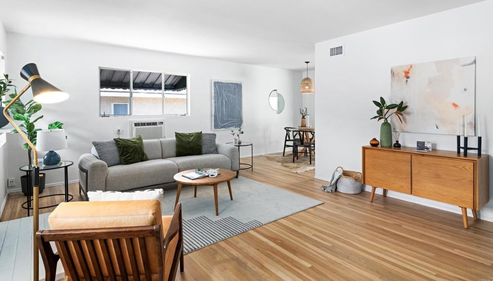 6060 Amaya Dr, La Mesa, CA 91942
