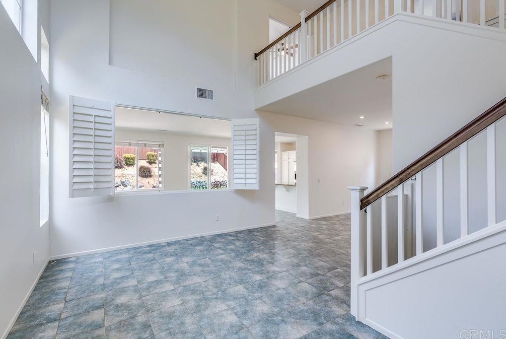 8854 Nandina Ct, Escondido, CA 92026