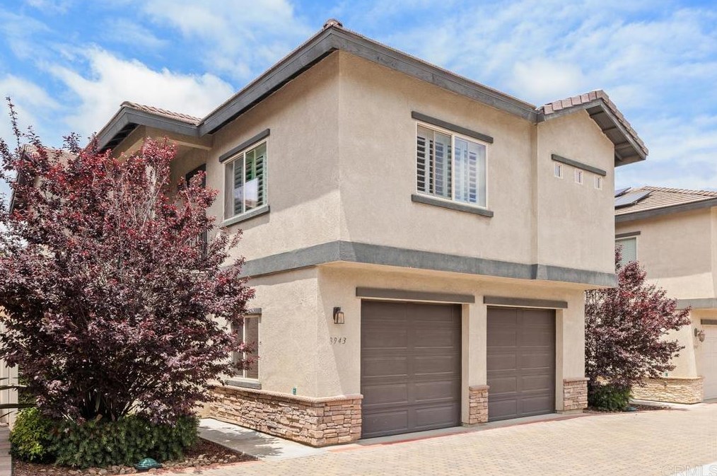 8943 N Magnolia Ave, Santee, CA 92071