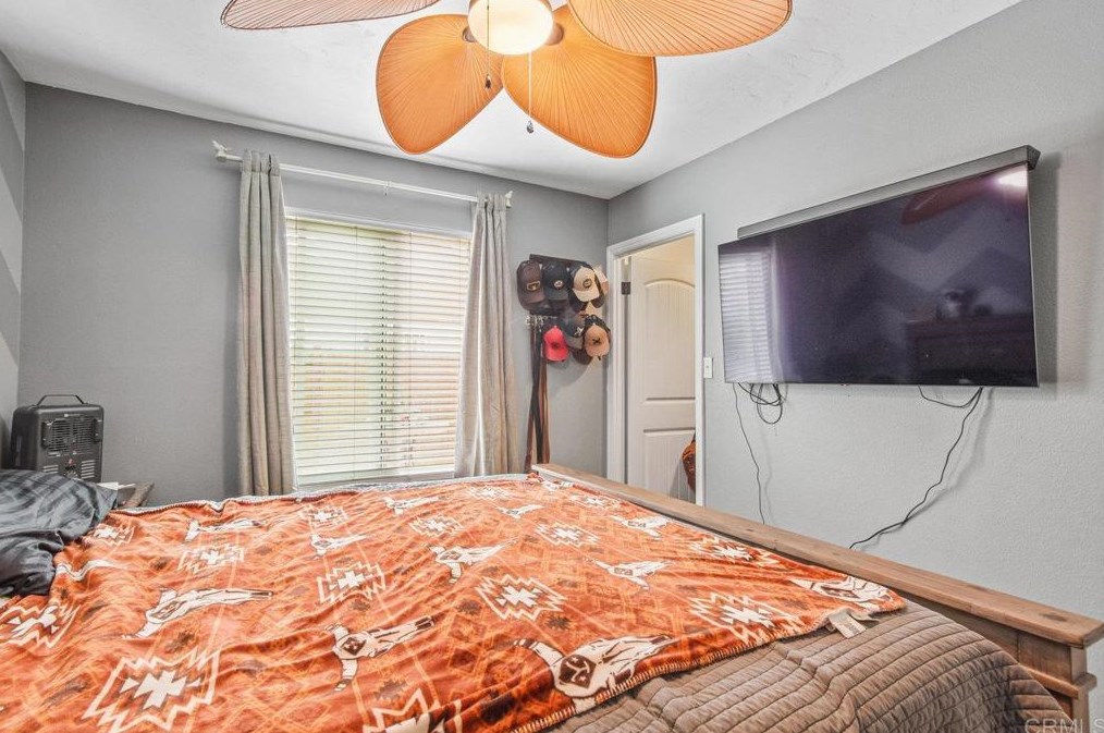 1251 Nacion Ave, Chula Vista CA  91911-3703 exterior