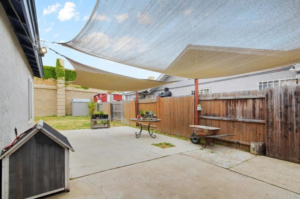 1251 Nacion Ave, Chula Vista CA  91911-3703 exterior