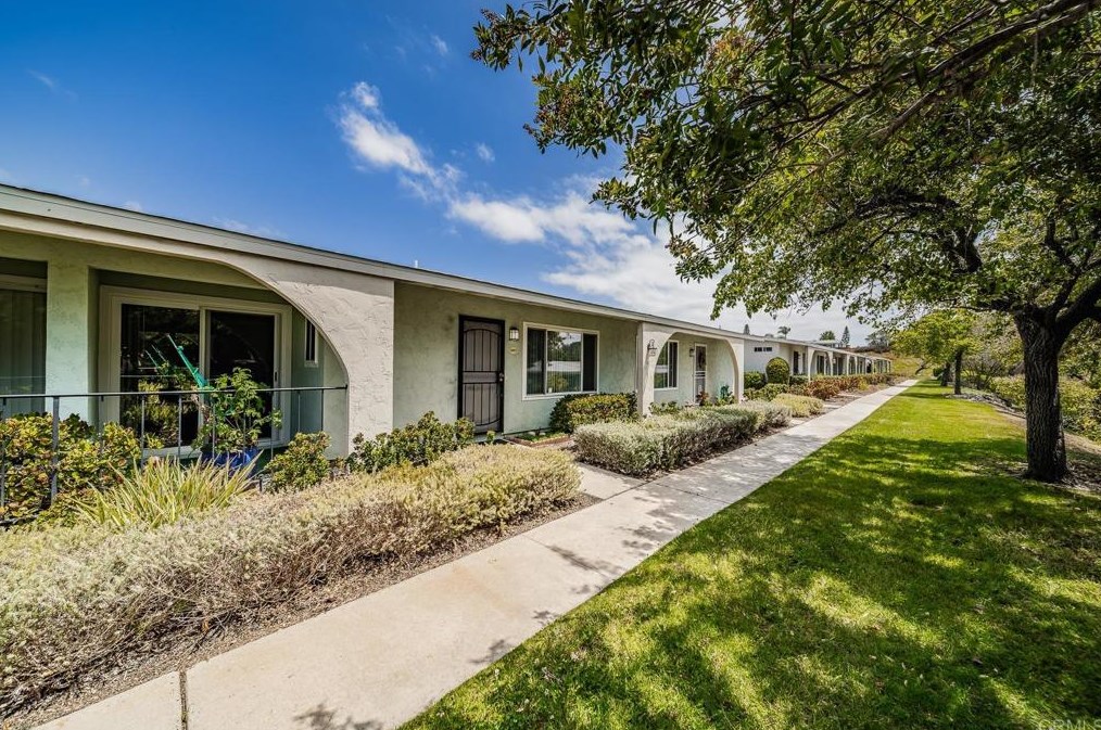 3573 Boussock Ln, Oceanside, CA 92057-8609