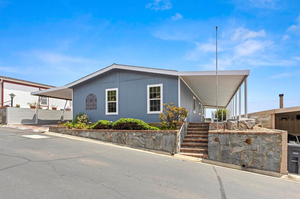 909 Richland Rd #101, San Marcos, CA 92069