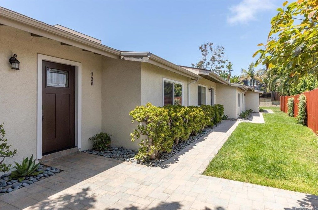 158 162 W Glaucus St, Encinitas, CA 92024