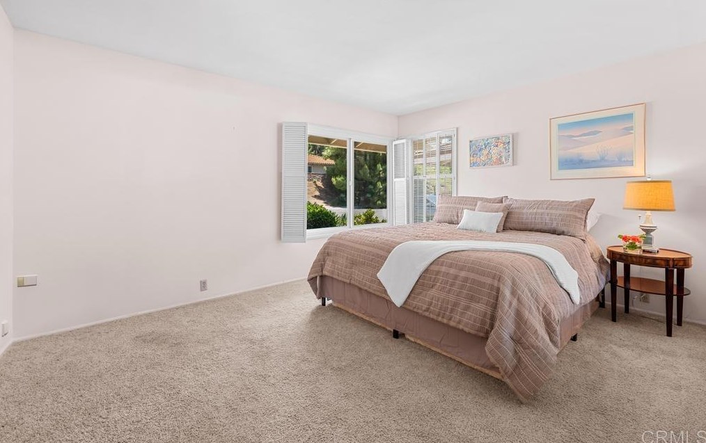 17930 Mirasol Dr, San Diego CA 92128-1222 exterior