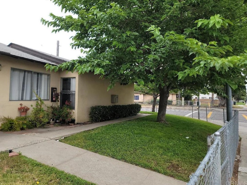 702 E Mission Ave, Escondido, CA 92025