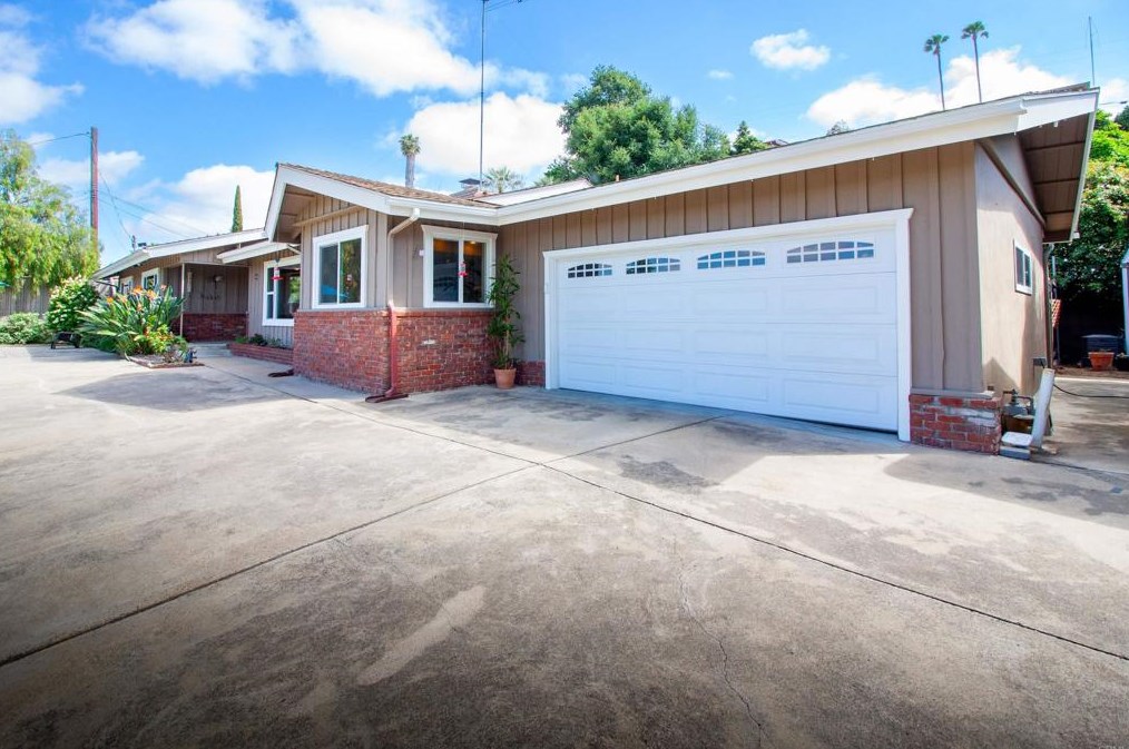 10559 Rancho Rd, La Mesa, CA 91941