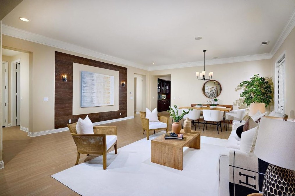 6323 Montecito Dr, Carlsbad, CA 92009