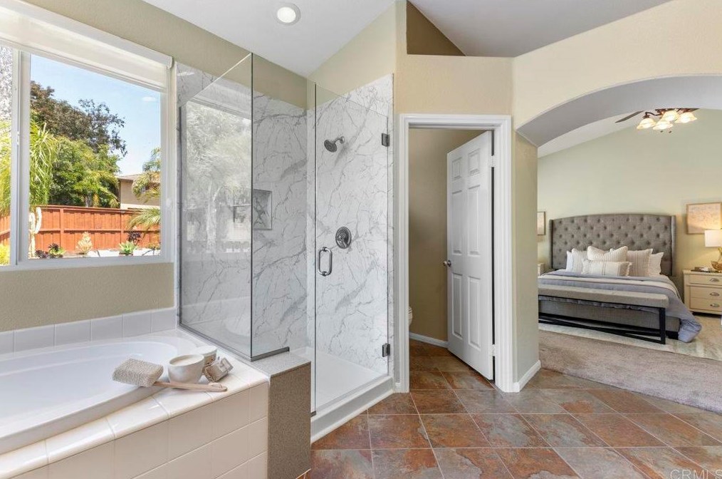 1804 Bayberry Dr, Oceanside CA  92054-5690 exterior