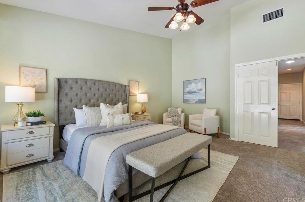 1804 Bayberry Dr, Oceanside CA  92054-5690 exterior