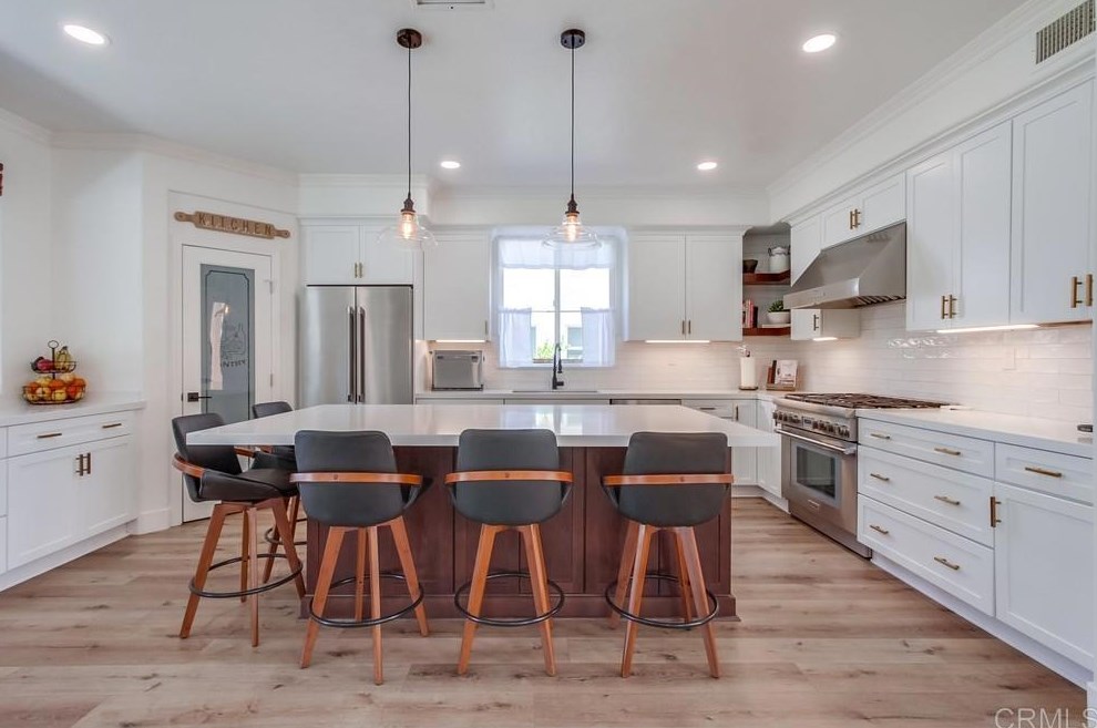 36802 Cottonwood St, Winchester, CA 92596-8821