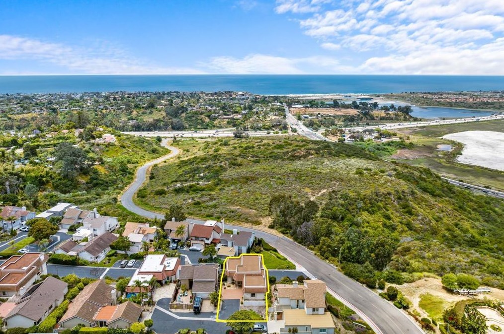 1763 Sky Loft Ln, Encinitas, CA 92024-1237
