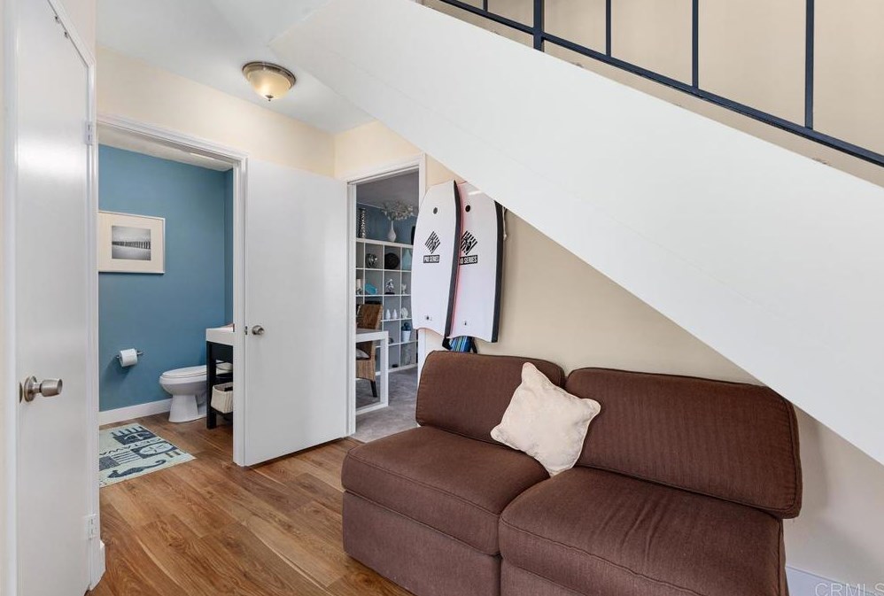 746 Sierra Ave, Solana Beach CA  92075-2615 exterior