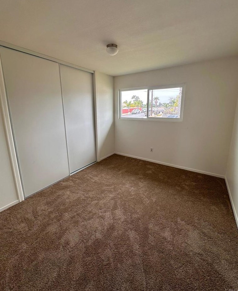 2940 Linda Dr, Oceanside, CA 92056-4351