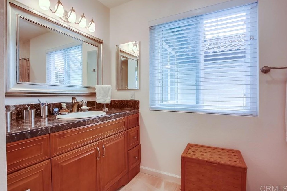 5663 Tumbleweed Way, Oceanside CA  92057-4833 exterior