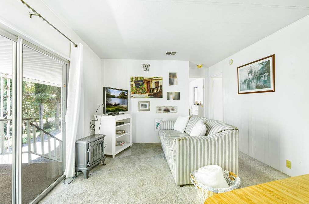 18218 Paradise Mountain Rd, Valley Center CA  92082-7029 exterior