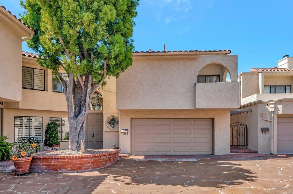 7513 Gibraltar St, Carlsbad, CA 92009