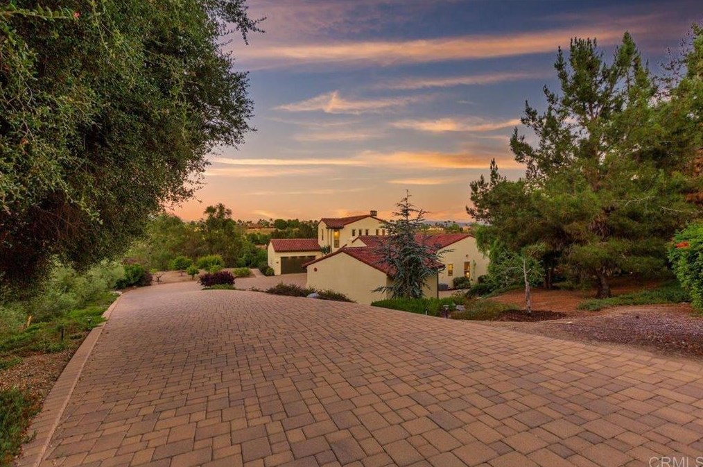 1834 Marci Way, Fallbrook, CA 92028-9848