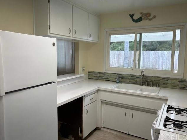 4863 Chateau Dr, San Diego, CA 92117-3017