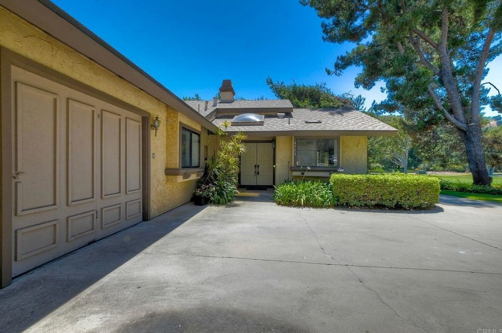 4135 Pinehurst Ct, Fallbrook, CA 92028