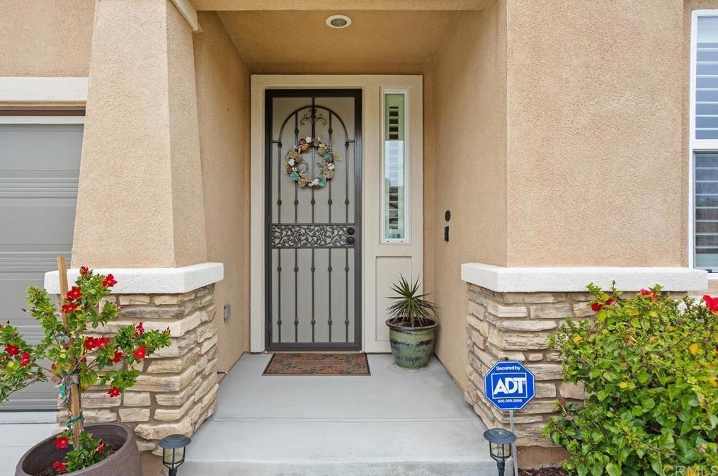 1135 Bellingham Dr, Oceanside, CA 92057-2736