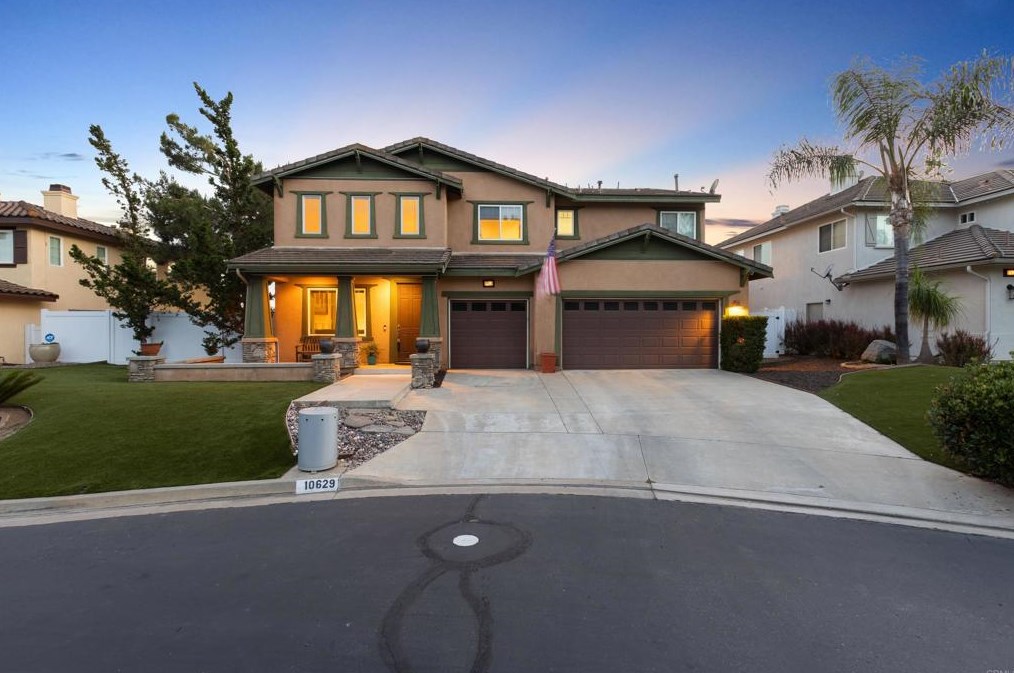 10629 Carla Ct, Escondido, CA 92026