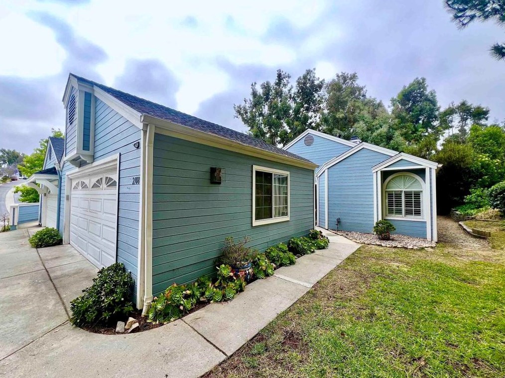 2108 Costa Vista Way, Oceanside, CA 92054