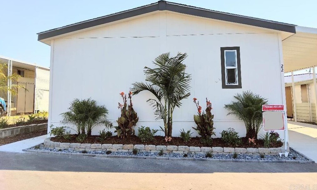 718 Sycamore Ave, Vista CA  92083-7937 exterior