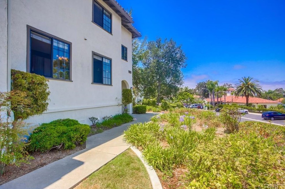 180 Bautista Ct #77, Oceanside, CA 92057
