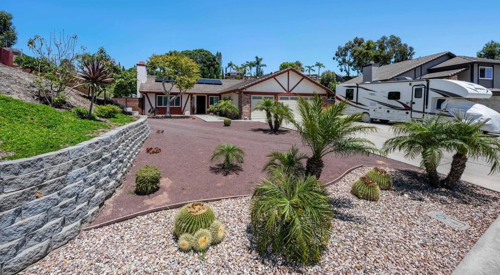 1550 Havenwood Dr, Oceanside, CA 92056