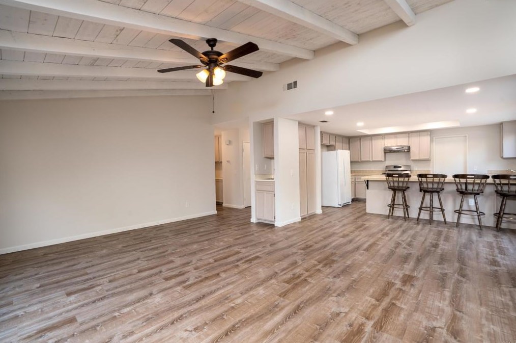 2321 California St, Oceanside, CA 92054