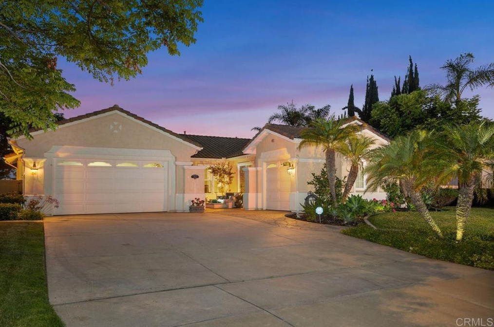 3523 Corte Esperanza, Carlsbad, CA 92009-9510