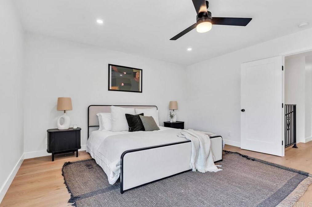 2748 Ramona Dr, Vista CA  92084-1635 exterior
