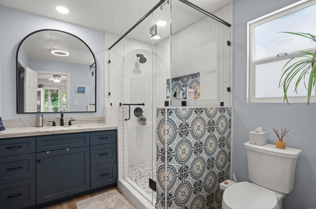 1776 Pentuckett Ave, San Diego CA  92104-5728 exterior